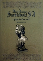 Maciej Kazimierz Sarbiewski SJ i jego twrczo: Studia i materiay - <p style="text-align: justify;"><strong>Na okadce:</strong><br />Popiersie MKS wykonane przez Jakuba Monaldiego, z Sali Rycerskiej w Zamku Królewskim w Warszawie<br /><br /><strong>Redaktorzy:</strong><br />prof. Jakub Lichaski<br />dr Teresa Kaczorowska<br /><br /><strong>Wydawcy:</strong><br />Akademia Humanistyczna im. A. Gieysztora w Putusku<br />Academia Europaea Sarbieviana w Sarbiewie<br />Putusk-Sarbiewo 2015<br /><br /><br /><strong>Wprowadzenie</strong><br /><br />   W roku 2006 staraniem Akademii Humanistycznej im. Aleksandra Gieysztora w Putusku ukaza si tom Maciej Kazimierz Sarbiewski i jego epoka: Próba syntezy.  Powsta on gównie  jako pokosie midzynarodowej konferencji, zorganizowanej w Putusku i Posku, w dniach 6-7 czerwca 2005 roku. <br />   Dziewi lat póniej, 10 maja 2014 roku, w salach Muzeum Szlachty Mazowieckiej w Ciechanowie odbya si kolejna konferencja midzynarodowa pt.: Maciej Kazimierz Sarbiewski SJ – jego twórczo w naszej pamici. Jej plonem jest m.in. niniejszy tom, który przynosi, poza studiami powiconymi analizie dorobku gównie poetyckiego ojca Macieja Kazimierza Sarbiewskiego SJ, sporo informacji dotyczcych sposobom utrwalania pamici o Nim, m.in. w Polsce i na Litwie. <br /><br />***<br />   Tom wydany w roku 2006 ukazywa o. Macieja Kazimierza Sarbiewskiego gównie jako teoretyka literatury. Jednak by tam waki tekst dotyczcy recepcji poezji Macieja Kazimierza Sarbiewskiego w Polsce, na przykadzie edycji XVII-XVIII wieku Marii Cubrzyskiej-Leonarczyk. Wskazuj na ten artyku, bowiem obecny tom powicony jest gównie próbie opisania fenomenu wanie recepcji poezji Polskiego Horacego. Recepcji z perspektywy XXI wieku. <br />   Studia zamieszczone w niniejszym tomie koncentruj si wokó trzech tematów. Pierwszym jest perspektywa retoryczna, drugim – teologiczna, trzecim – wyniki kwerendy dotyczcej Poety w muzeach polskich.<br />   Pierwszy temat zaowocowa trzema pracami; artyku Pauliny Buchwald–Pelcowej z Akademii Humanistycznej w Putusku (Piórem ozdabia ojczyzn…) to interesujca analiza toposu „pióro i miecz”, jake charakterystycznego i dla samego Macieja Kazimierza Sarbiewskiego, i dla poezji, nie tylko polskiej, a po czasy wspóczesne . Dwa kolejne artykuy: Elwiry Buszewicz z Uniwersytetu Jagielloskiego w Krakowie (O retorycznoci poezji ks. M. K. Sarbiewskiego) oraz Jakuba Z. Lichaskiego z Uniwersytetu Warszawskiego (Maciej Kazimierz Sarbiewski – midzy logik a poezj) ukazuj jak Poeta potrafi wykorzysta retoryk i logik dla tworzenia poezji. Okazuje si, i reguy – pozornie „wyprane” z emocji i czysto rozumowe – s w rkach wybitnego twórcy nie przeszkod, a pomoc w tworzeniu poezji lirycznej o wielkiej sile oddziaywania. <br />   Temat zwizany z perspektyw teologiczn podnosi tylko jeden tekst  - o. dr Krzysztofa Dorosza SJ, z Torunia (Twórczo ks. M.K. Sarbiewskiego okiem teologa) , w którym mamy do czynienia z jedn z pierwszych opisu poezji Sarbiewskiego wanie w perspektywie teologii. Takich prac brakuje, a wietne studium Piotra Urbaskiego, byo do tej pory jednym z niewielu studiów próbujcych pokaza, jak poeci próbowali czy si wyrazu poetyckiego i swobod twórcz z rygorami narzuconymi przez teologi, szczególnie potrydenck. Natomiast tekstem, w którym kwestie oceny poezji o. Macieja Kazimierza Sarbiewskiego z perspektywy jezuitów, jest praca Radosawa Lolo, z Akademii Humanistycznej w Putusku, Ks. M.K. Sarbiewski w oczach jezuitów. Jest to interesujca próba i wana, bowiem ocena z perspektywy wspóbraci to interesujcy problem badawczy, a artyku wnosi nowe spojrzenie na te, pozornie znane, kwestie. <br />   Temat ostatni by dotd chyba kompletnie zapoznany i std tym wiksza zasuga  Bogumiy Umiskiej z Muzeum Szlachty Mazowieckiej w Ciechanowie (lady pamici M. K. Sarbiewskiego SJ w wybranych muzeach polskich), i temat ten podja. Jego lektura uwiadamia ile jeszcze przed nam pracy, aby wanie i takie lady pamici Poety odnale, opisa, zinwentaryzowa. <br />   Wreszcie dwa szalenie ciekawe artykuy, z których jeden jest zaledwie komunikatem i od razu trzeba powiedzie, i szkoda e takim zwizym. Mam na myli tekst Leny Mikalajūnaitė,  Dyrektorki Centrum Kultury im. Ks. M.K. Sarbiewskiego w Kroach oraz Algisa Krutkeviiusa, Dyrektora Wydziau Kultury i Sportu w Rejonie Kelme, którzy przedstawili szalenie zwiz informacj o Centrum Kultury im. M. K. Sarbiewskiego w Kroach. Na szczcie artyku Teresy Kaczorowskiej, prezesa Stowarzyszenia Academia Europaea Sarbieviana  (Ks. Maciej K. Sarbiewski – poeta na Mazowszu, kiedy i dzi) ukaza dorobek Stowarzyszenia i pozwala  mie nadziej, i lady pamici Macieja Kazimierza Sarbiewskiego, to nie tyle lady, co bardzo solidne pomniki pamici, których postawienie zawdzicza naley i Stowarzyszeniu  Academia Europaea Sarbieviana, i Akademii Humanistycznej im. Aleksandra Gieysztora w Putusku.   <br />   Tom zamyka Aneks, take autorstwa Teresy Kaczorowskiej.  Jest to skrócona wersja jej wydanego opracowania pt.: Maciej Kazimierz Sarbiewski SJ na Litwie, zdjcia Kazimierz Kosmala, Academia Europaea Sarbieviana, Sarbiewo 2011 (publikacja wydana przy wsparciu finansowym Urzdu Marszakowskiego Województwa Mazowieckiego). Stanowi ona wietne uzupenienie  i wspominanego tekstu Pani Prezes Stowarzyszenia Academia Europaea Sarbieviana, i artykuu   Leny Mikalajūnaitė  oraz Algisa Krutkeviiusa. W ten sposób otrzymujemy pikny przykad wspópracy polsko-litewskiej oraz przypomnienie, i oba nasze kraje co najmniej od wieku XVI przynaleay do „rodzinnej Europy”. <br /><br />***<br />   Czy naley co jeszcze doda do kwestii, które znalazy swój wietny wyraz w tekstach skadajcych si na tom, który ley przed Pastwem? Moe jedna tylko kwestia wymaga podkrelenia: powrót do twórczoci o. Macieja Kazimierza Sarbiewskiego to nie tylko pusty gest wobec naszej wielkiej przeszoci. To przede wszystkim próba zrozumienia na czym opieraa si wielka sia oddziaywania tej poezji, jak myleli nasi przodkowie, wokó jakich idei obracay si ich myli? Trzeba stara si zrozumie ten fenomen, bowiem ostatecznie to sia wyrazu poetyckiego Sarmackiego Horacego lega u podstaw nie tylko angielskiej poezji metafizycznej, ale i u fundamentów angielskiej poezji romantycznej (na co zwraca uwag m.in. Piotr Urbaski) . <br />   O tyle jest to wane, i jak pokazuj teksty, m.in. Teresy Kaczorowskiej, Leny Mikalajūnaitė i Algisa Krutkeviiusa, zainteresowanie dorobkiem Sarbiewskiego, a te i ca jego epok, jest due i dotyczy nie tylko osób starszych, ale i modziey. Jak sdz naley to wykorzysta, nie tylko po to aby „chwali si” czynami przodków, ale aby, poprzez powrót do przeszoci, lepiej  okreli idee, które pragniemy w przyszoci wciela w ycie. Jak si okazuje dorobek Polskiego Horacego wietnie si do tego nadaje. <br />  <br />***<br />   Konferencja odbya si dziki sponsorom, wród których byli: Akademia Humanistyczna im. Aleksandra Gieysztor w Putusku, Muzeum Szlachty Mazowieckiej w Ciechanowie, Stowarzyszenie Academia Europaea Sarbieviana. Wszystkim tym instytucjom i organizacjom skadam – w imieniu uczestników – bardzo serdeczne podzikowanie. Wasze wsparcie byo nieocenione przy przygotowywaniu samej konferencji a teraz przy publikacji kolejnego, wanego tomu powiconego twórczoci jednego z najwikszych Poetów I Rzeczypospolitej. </p>
<p style="text-align: right;"><em>Jakub Z. Lichaski</em></p>
<p style="text-align: justify;">Ciechanów, Putusk, Warszawa – w lutym 2015 roku <br /><br /><em>  1.Szalenie ciekawa byaby paralela Maciej Kazimierz Sarbiewski – Wadysaw Broniewski (chodzi mi o wiersze Bagnet na bro oraz Targowisko); Broniewski, w drugim z wierszy, z gorycz i ironi wskazuje na „pióro” jako wierniejsze i bardziej wakie ni „miecz”! </em><br /><em>  2.Piotr Urbaski, Sarbiewski w Anglii. w: tego, Theologia Fabulosa: Commentationes Sarbievianae, Wyd. Nauk. Uniw. Szczeciskiego, Szczecin 2000, s. 187-230.</em></p>